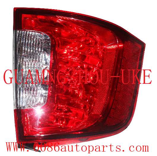 TAIL LAMP  OUTER  LEFT       -      330-1951L-UQ1(图2)